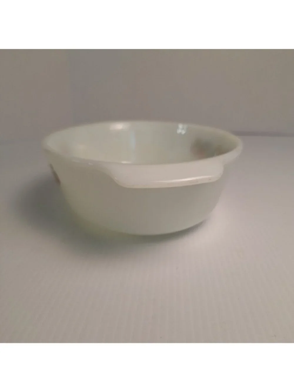 ANCHOR HOCKING FIRE KING OVEN PROOF 1.5 QUART CASSEROLE/VEGATABLE SERVING BOWL